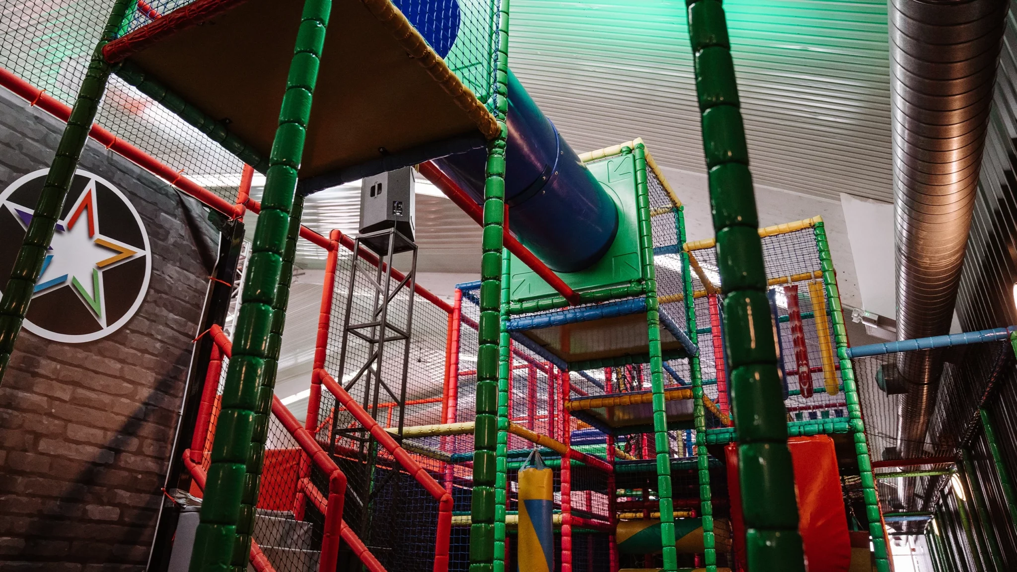 EasyKids4_Hero_Section